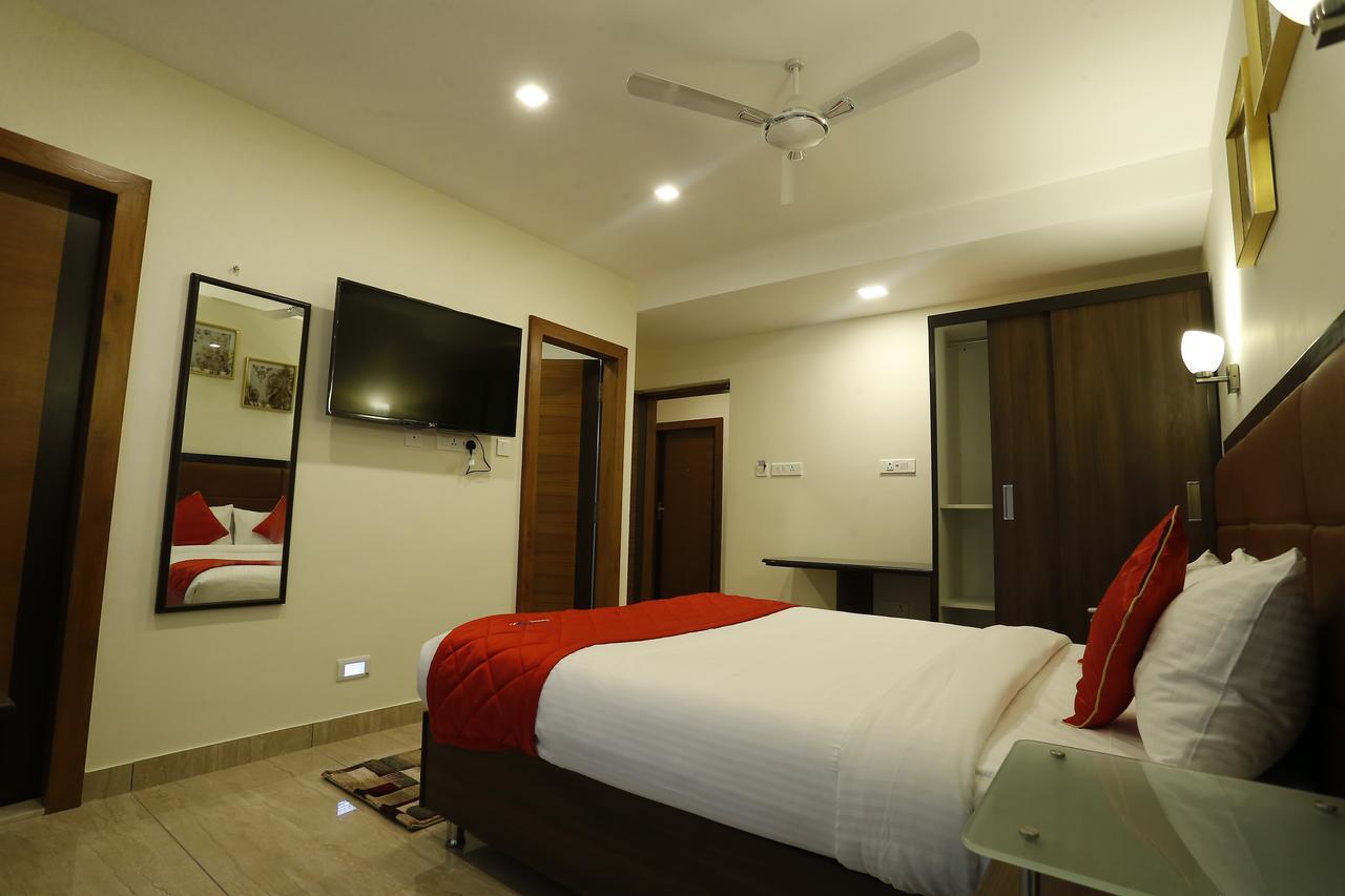 D Breeze Suites Devanahalli Exterior photo